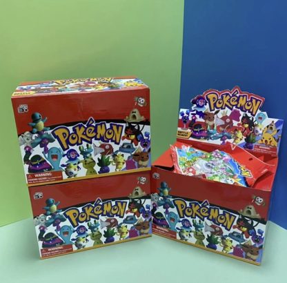 Pokemon Geschenk Box - mit Figur und Karten – Bild 2