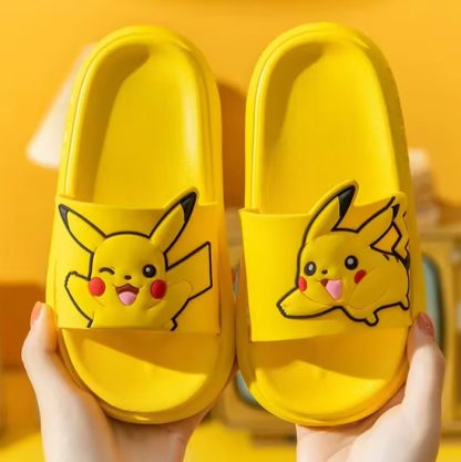 Pokemon Badeschuhe / Hausschuhe – Bild 4